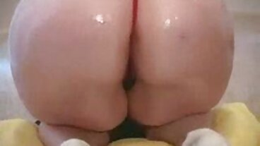 BRAZZERS శ్రీమతి వైట్ సెక్స్ సెక్స్ తెలుగు యొక్క యోగా ప్యాంటు చిరిగిపోయిన 4 అనాల్